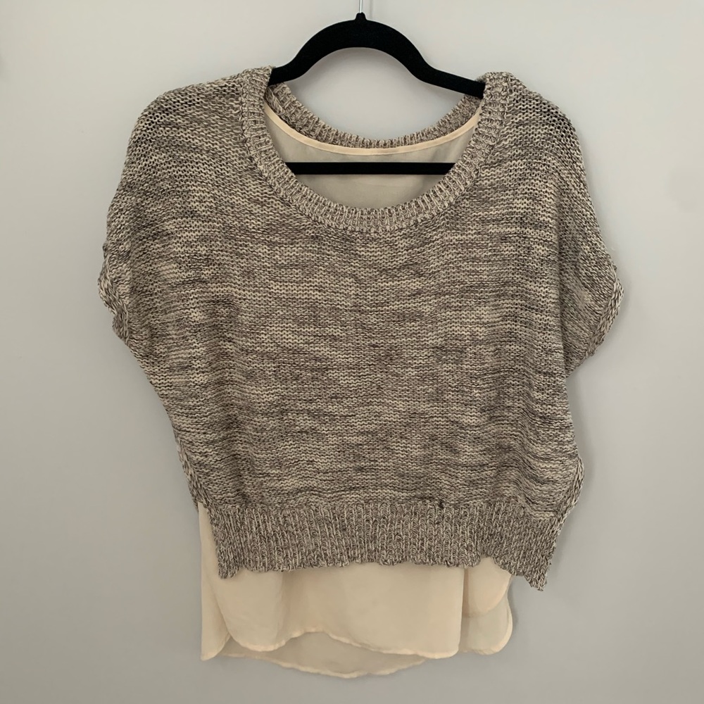 Costa Blanca short sleeve sweater top